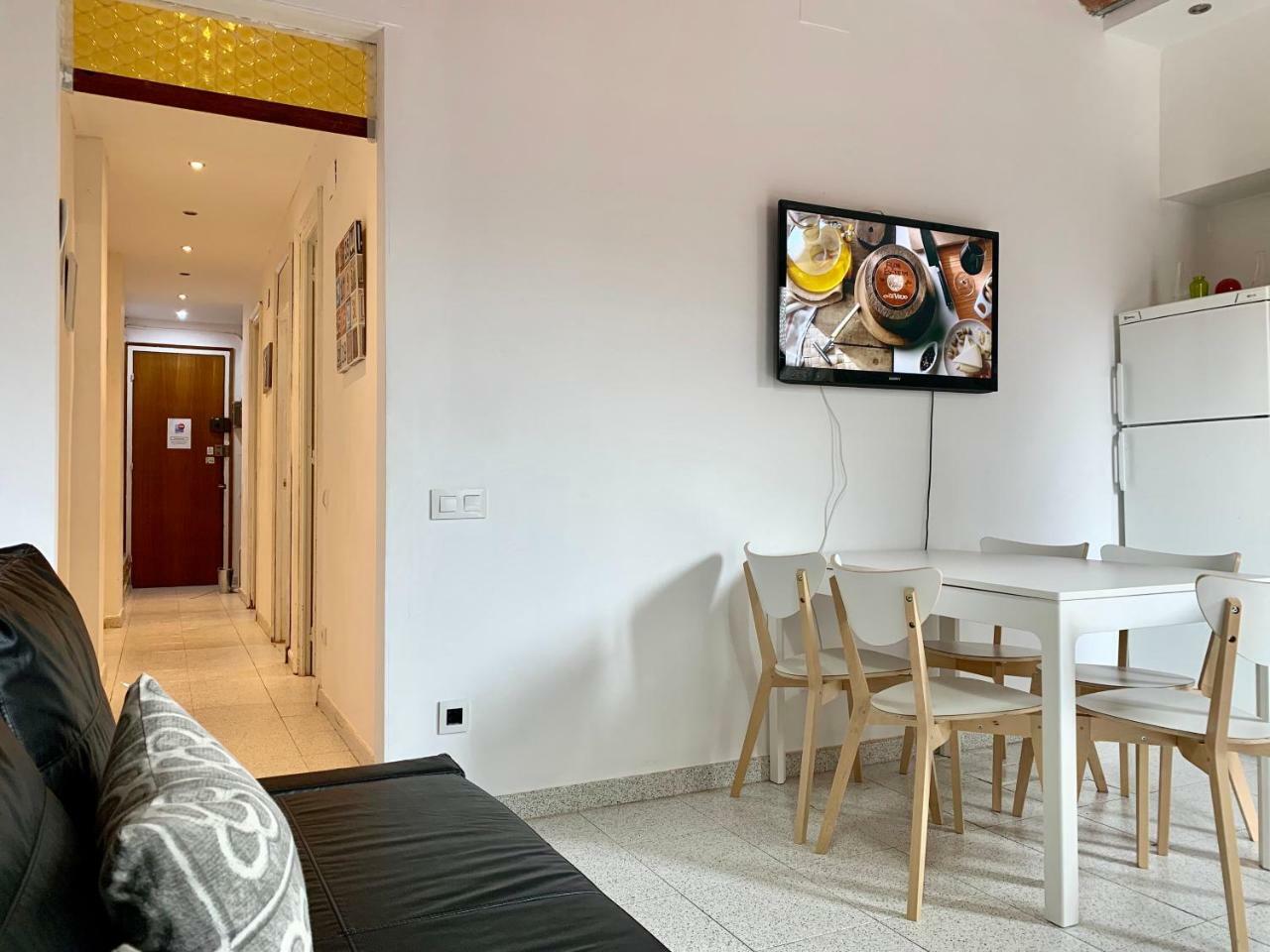 Charm Miro Apartment Барселона Екстериор снимка