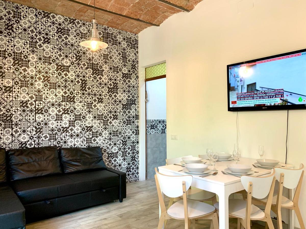 Charm Miro Apartment Барселона Екстериор снимка
